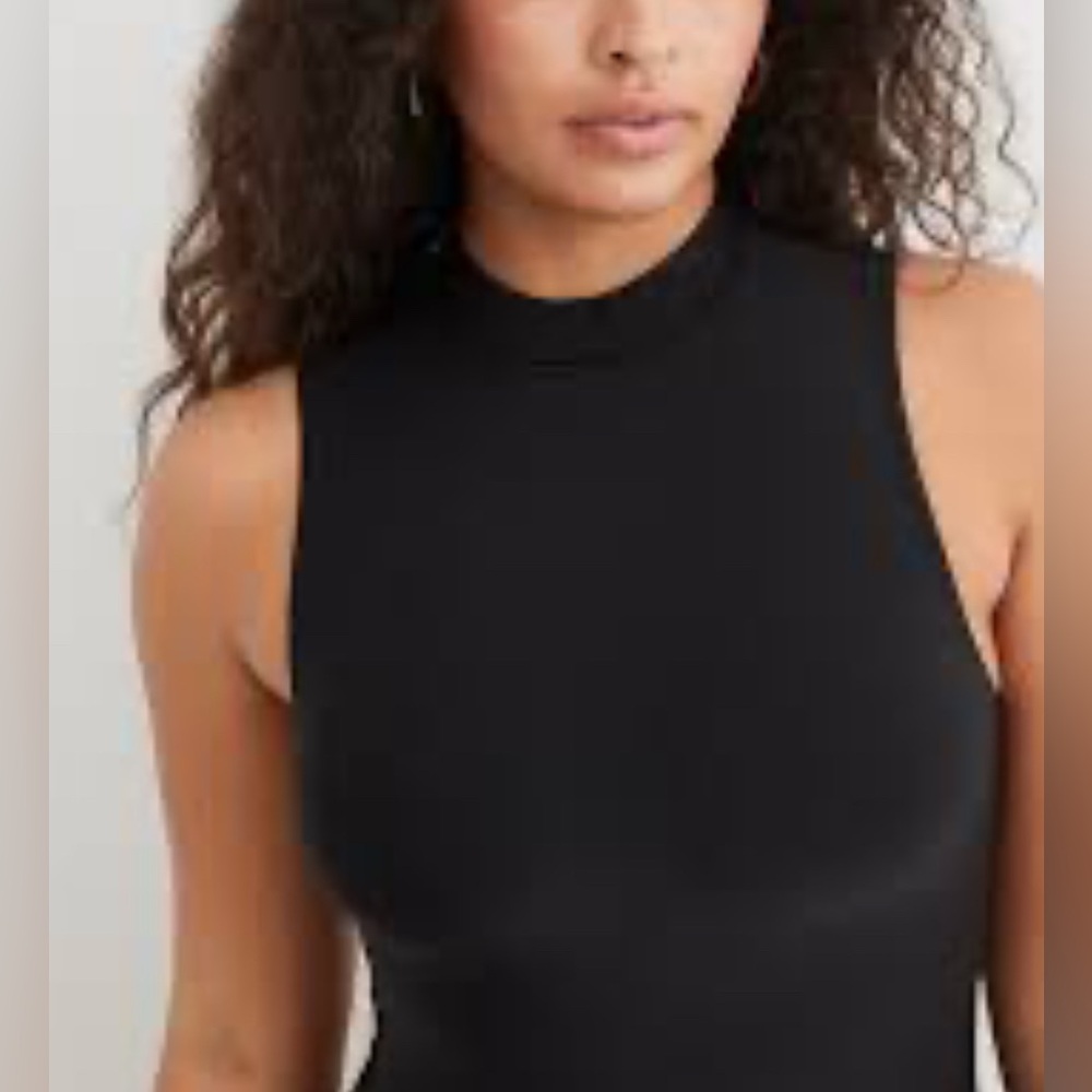 NWOT Aerie Smoothez Black Sleeveless Thong Bodysuit